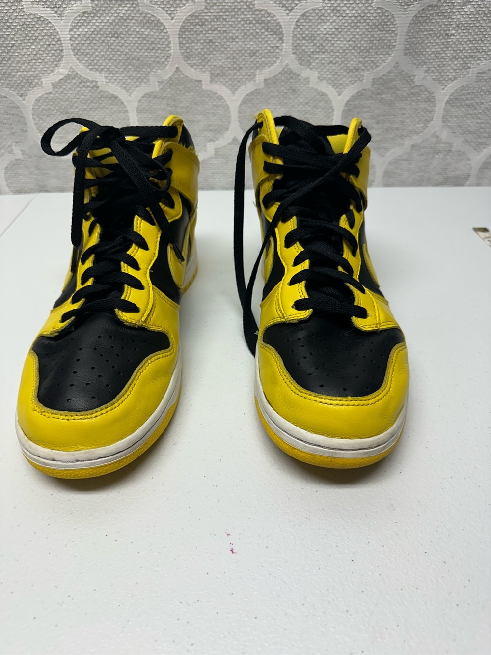 Men's Yellow and Black Athletic High-Top Sneakers